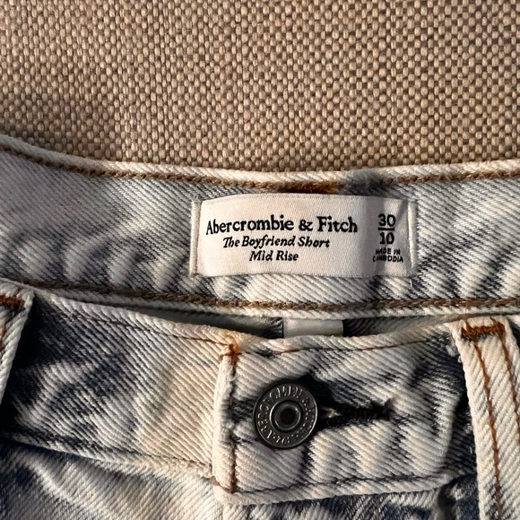 Abercrombie jean shorts - Picture 4 of 4